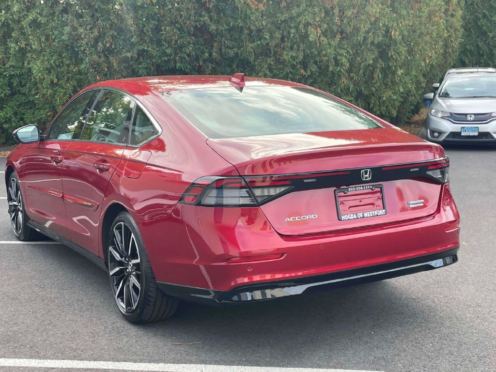 Certified 2023 Honda Accord Touring image 7