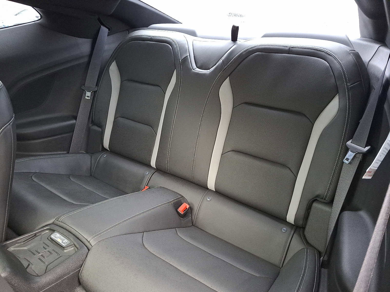 Used 2023 Chevrolet Camaro SS RWD image 10