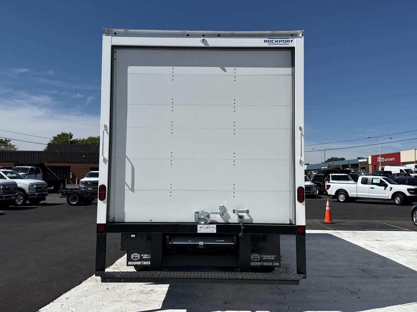 New 2027 Ford E-450 and Econoline 450 Super Duty w/ Power Equipment Group RWD image 4