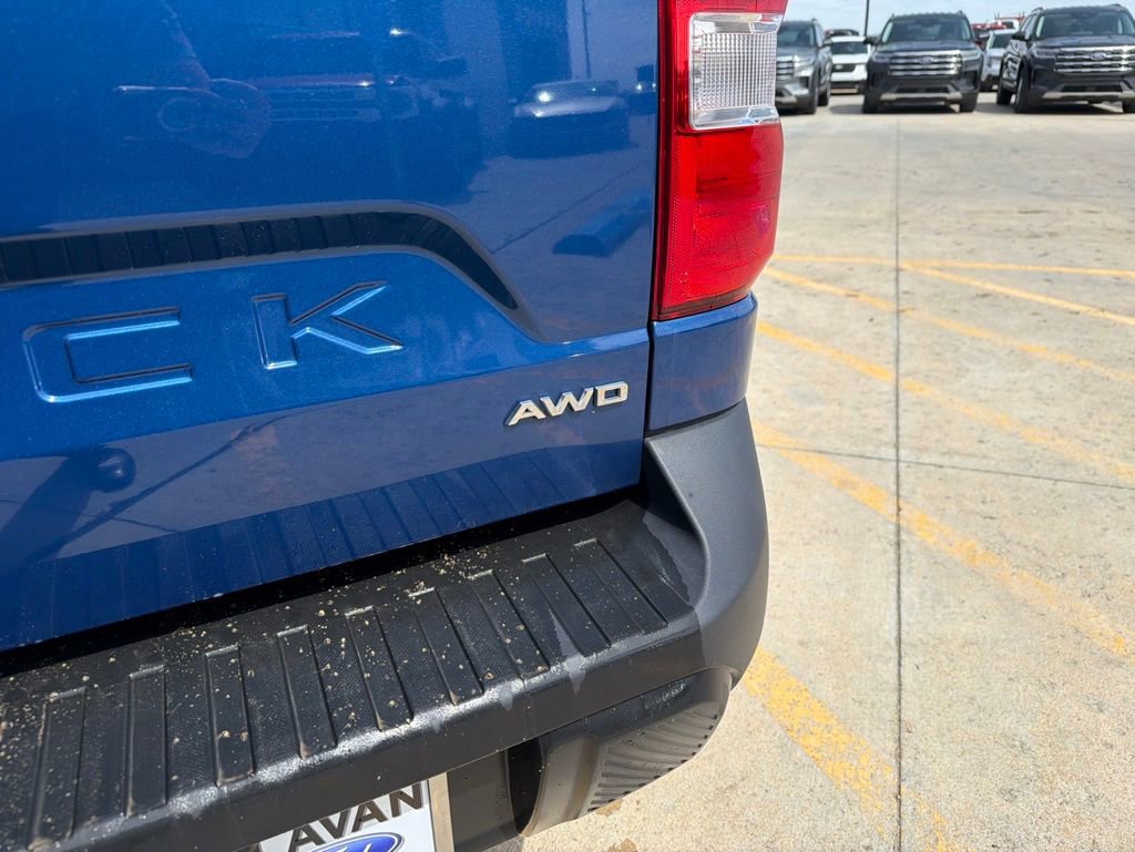 Used 2024 Ford Maverick XLT w/ XLT Luxury Package AWD/4WD image 7