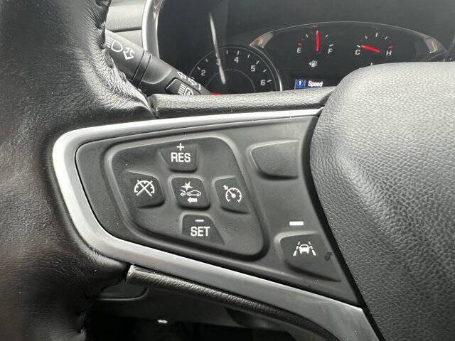 Used 2022 Chevrolet Equinox LT image 19