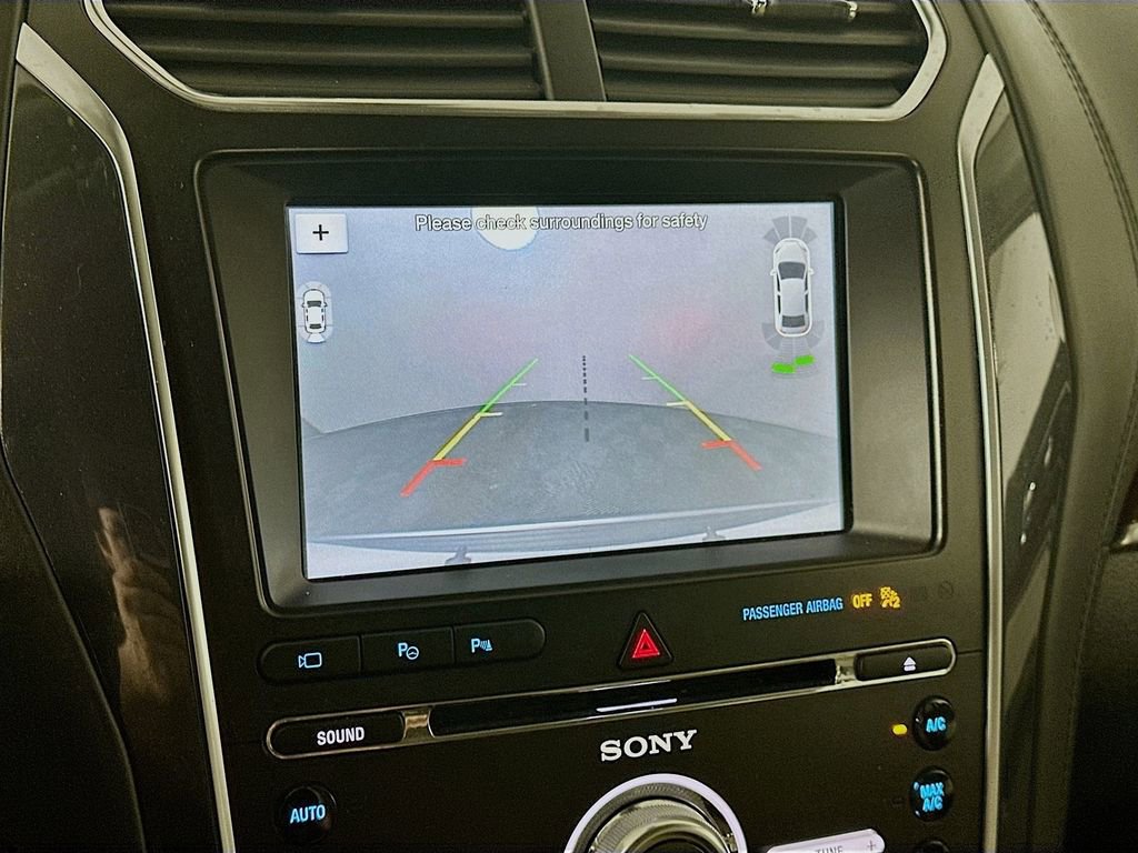 Used 2018 Ford Explorer Platinum image 20
