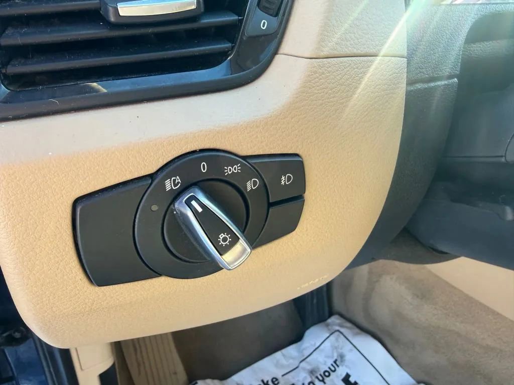 Used 2015 BMW X1 xDrive28i AWD/4WD image 25