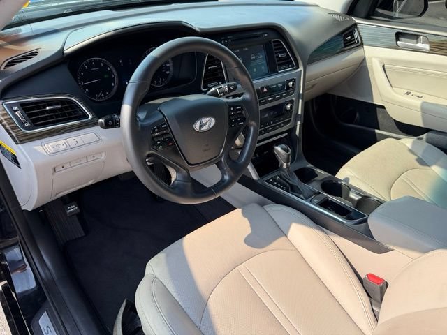 Used 2016 Hyundai Sonata Limited FWD image 17
