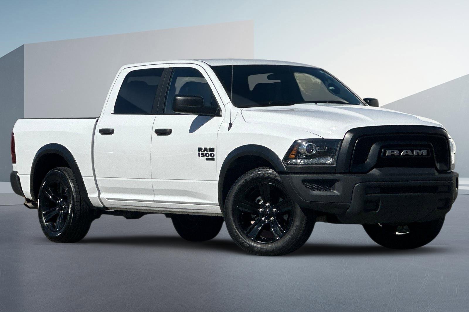 Used 2024 RAM 1500 Classic Warlock video 2