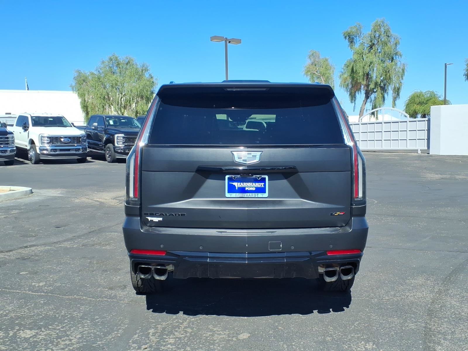 Used 2025 Cadillac Escalade V w/ LPO, ONYX Package AWD/4WD image 5