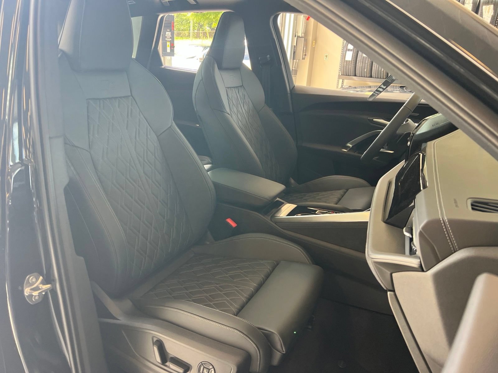 New 2026 Audi SQ5 Premium Plus AWD/4WD image 31