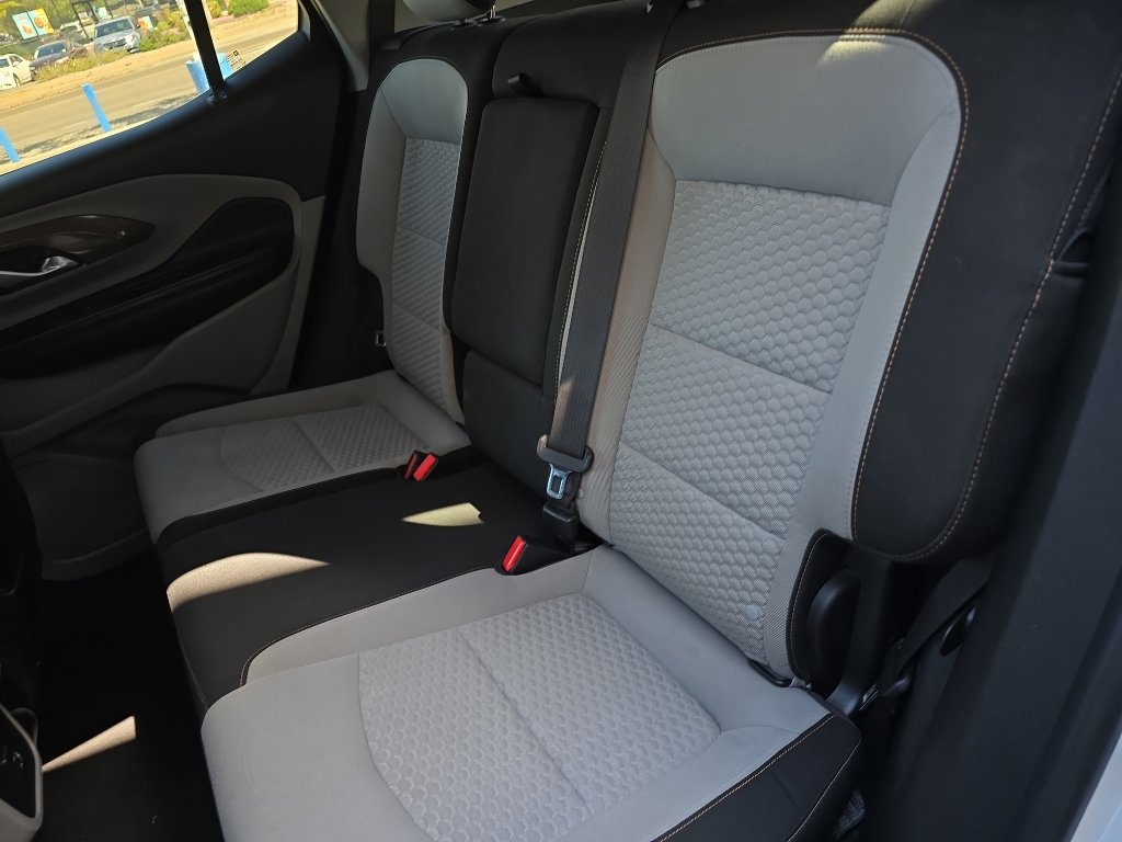 Used 2020 GMC Terrain SLE image 31