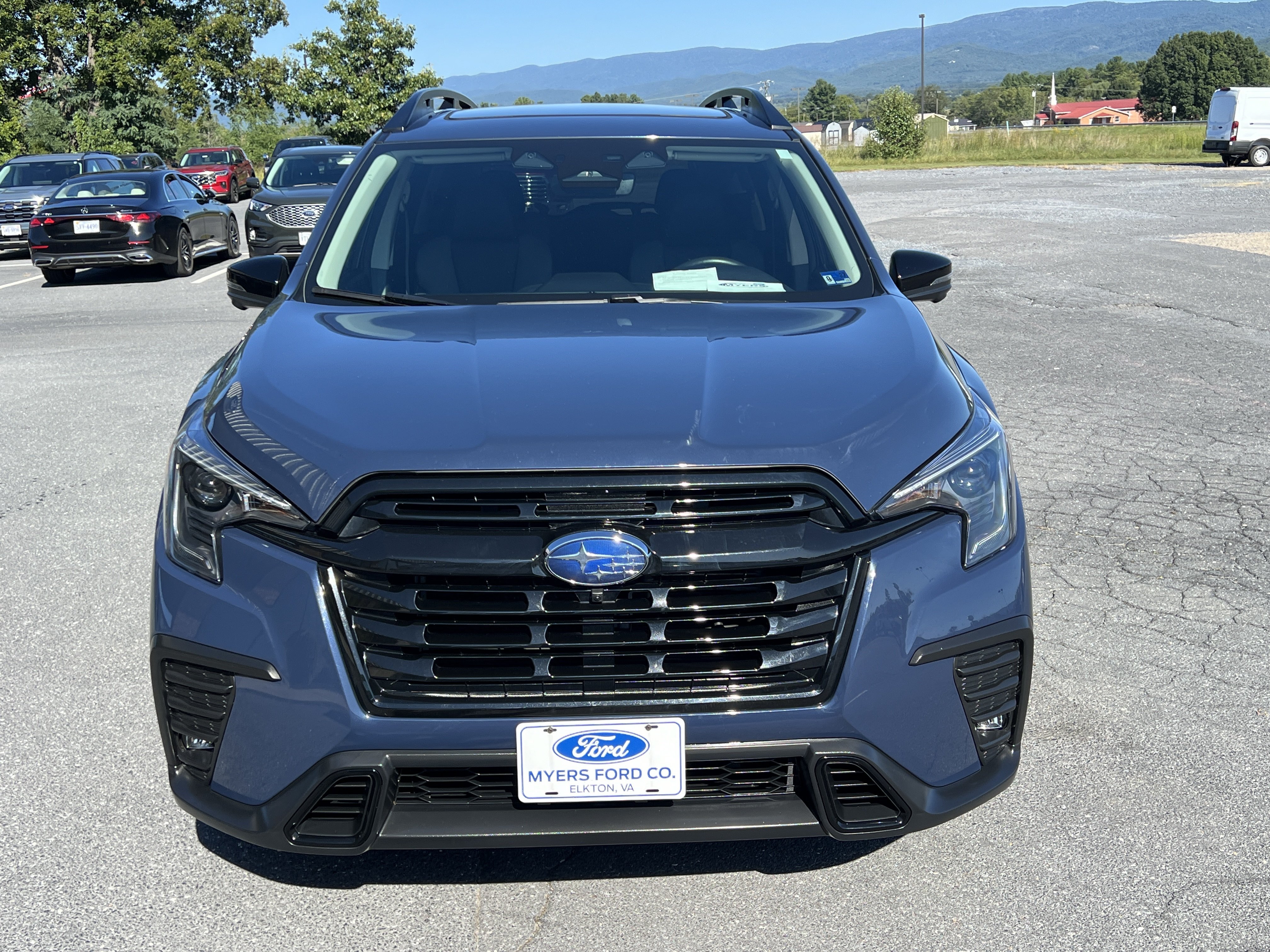 Used 2023 Subaru Ascent Onyx Edition Limited AWD/4WD image 3