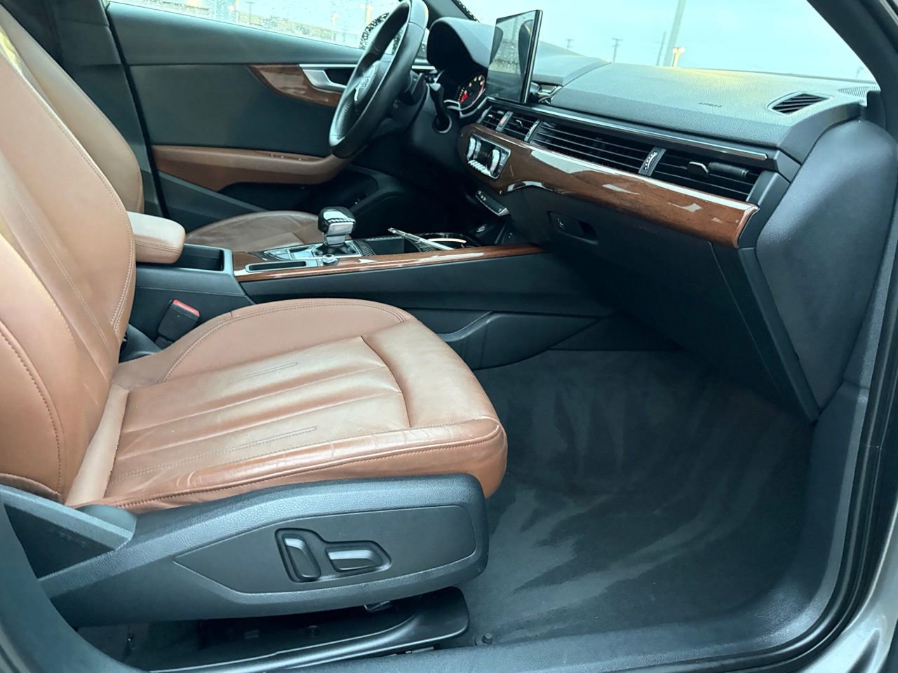 Used 2020 Audi A4 2.0T Premium w/ Convenience Package FWD image 40