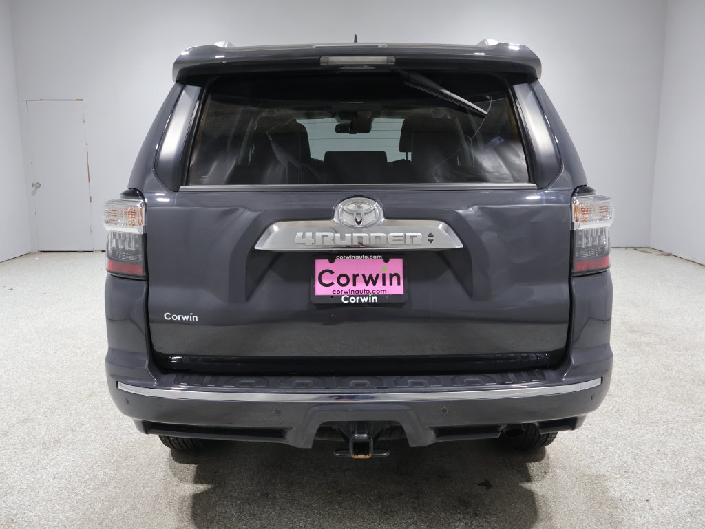 Used 2024 Toyota 4Runner Limited AWD/4WD image 3
