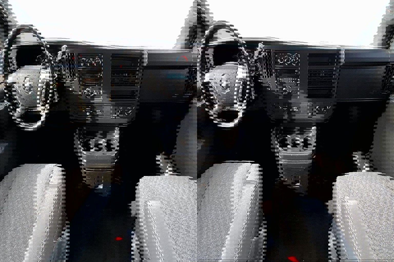 Used 2019 Chevrolet Express 3500 LS image 11