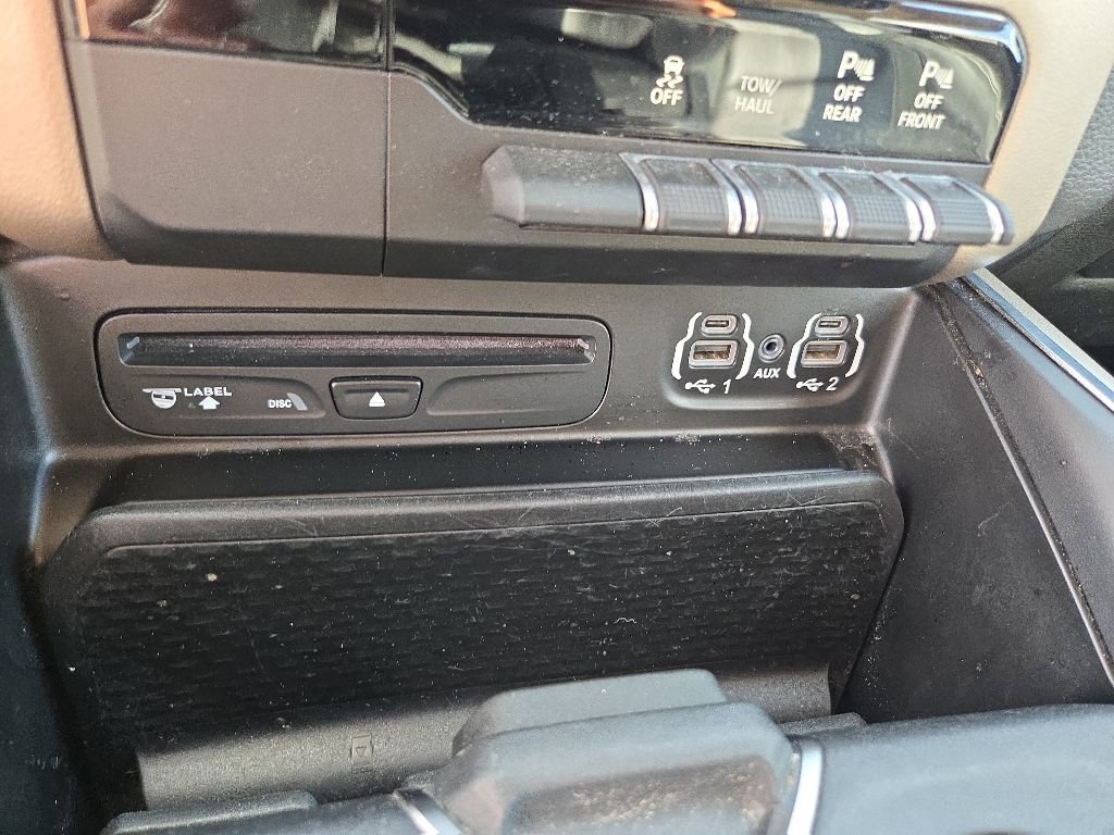 Used 2019 RAM 1500 Laramie AWD/4WD image 20