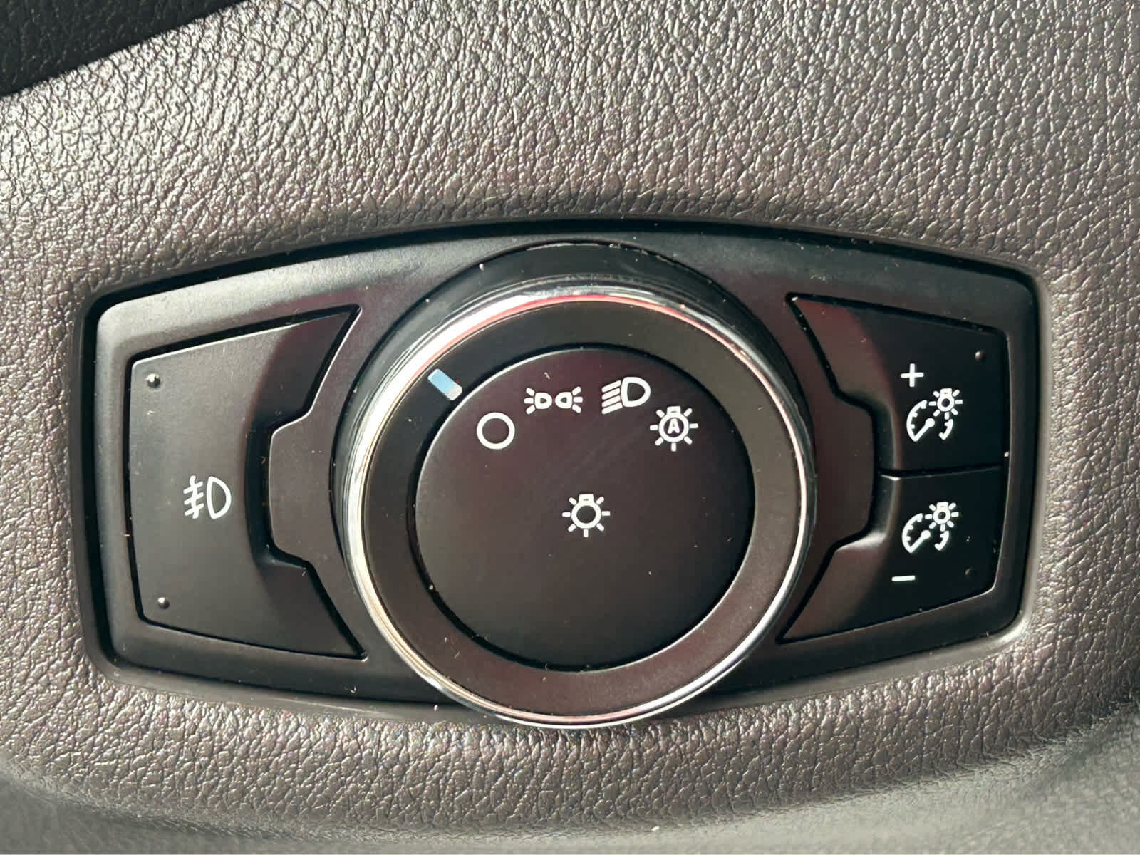 Used 2018 Ford Transit Connect XLT FWD image 22