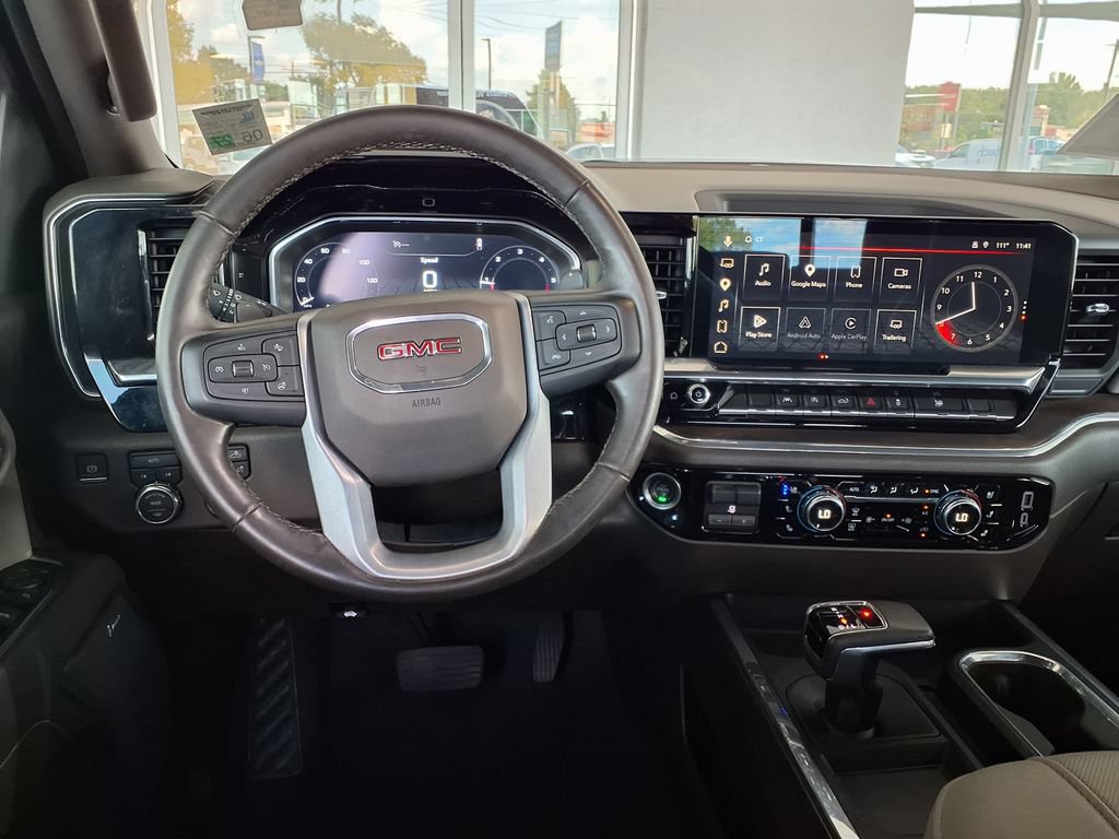 Used 2023 GMC Sierra 1500 SLT w/ SLT Premium Package AWD/4WD image 16