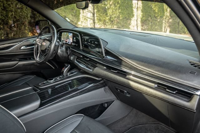 Used 2023 Cadillac Escalade Sport AWD/4WD image 26
