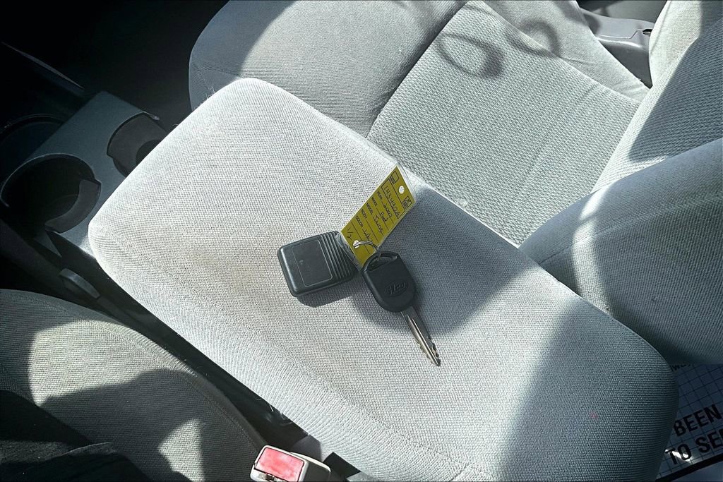 Used 2007 Ford Taurus SE FWD image 10