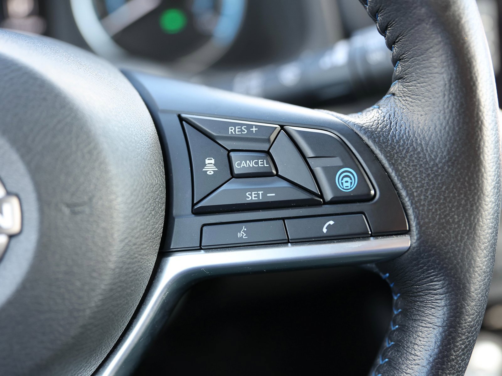 Used 2023 Nissan Leaf SV Plus image 38