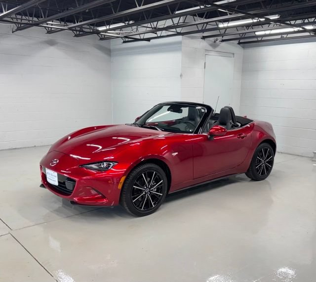 New 2026 MAZDA MX-5 Miata Grand Touring w/ Weather Package RWD image 2