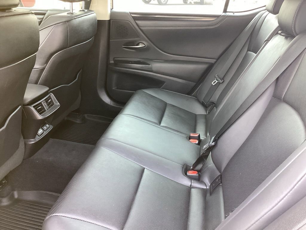 Used 2021 Lexus ES 250 w/ Premium Package AWD/4WD image 6