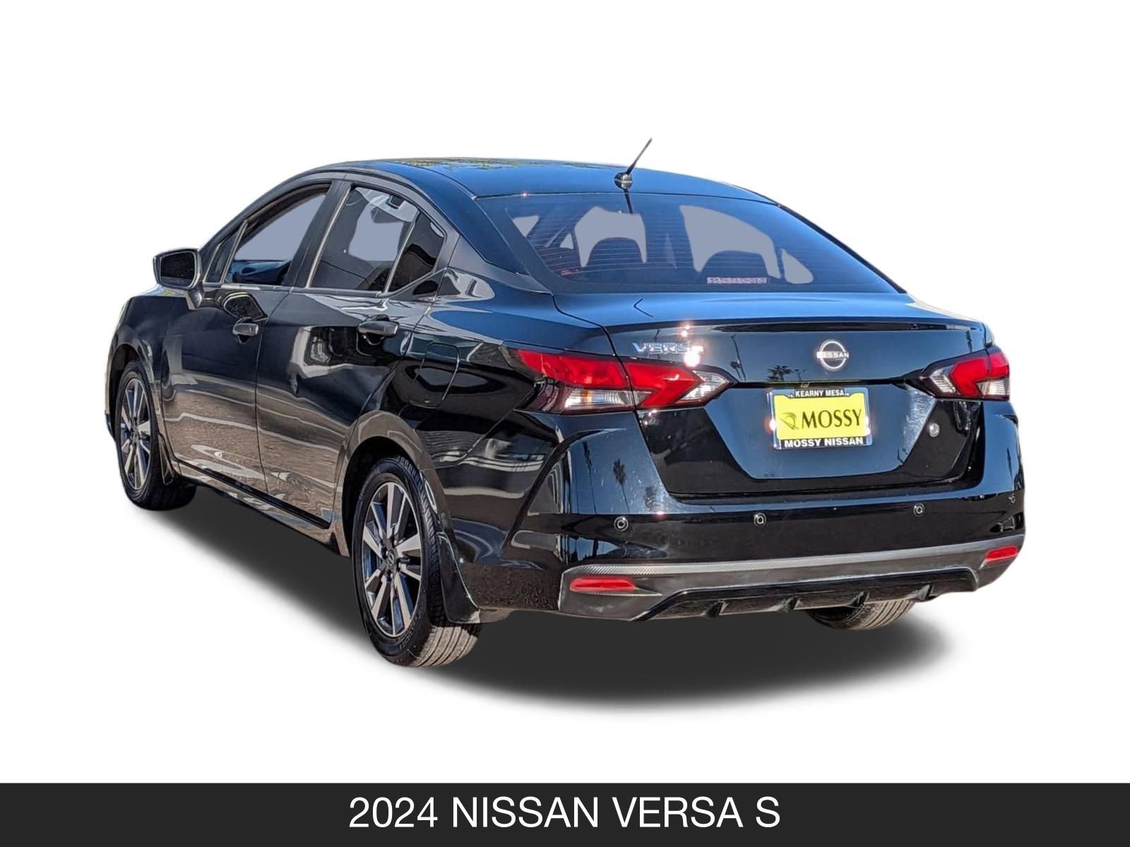 Used 2024 Nissan Versa S w/ S Plus Package image 8
