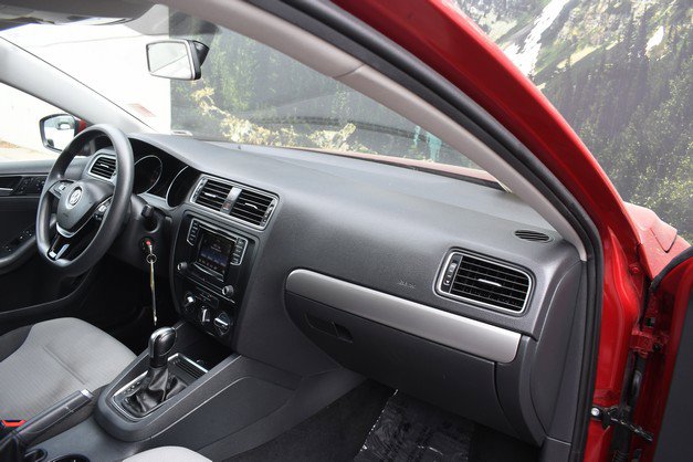 Used 2017 Volkswagen Jetta S FWD image 24