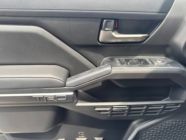 New 2026 Toyota Tacoma TRD Off-Road AWD/4WD image 17