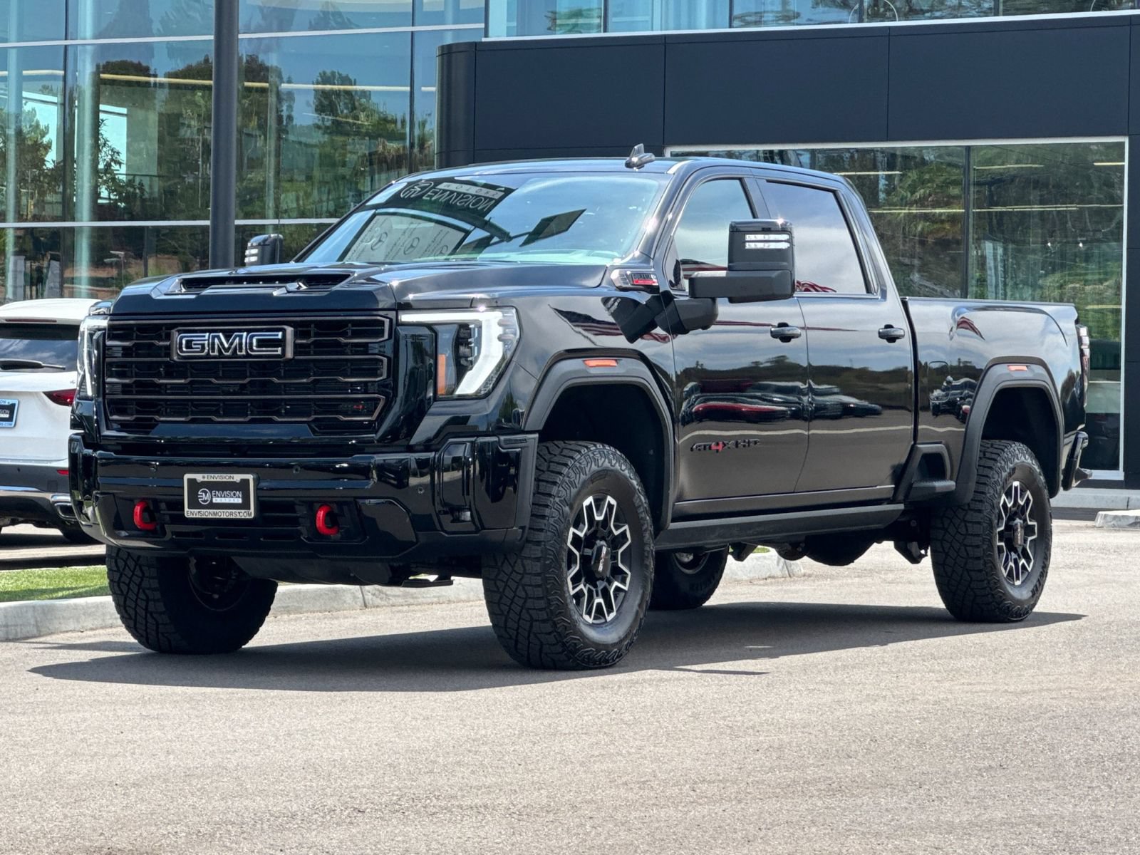 Used 2026 GMC Sierra 2500 AT4X w/ LPO, Black Badging Package AWD/4WD image 7