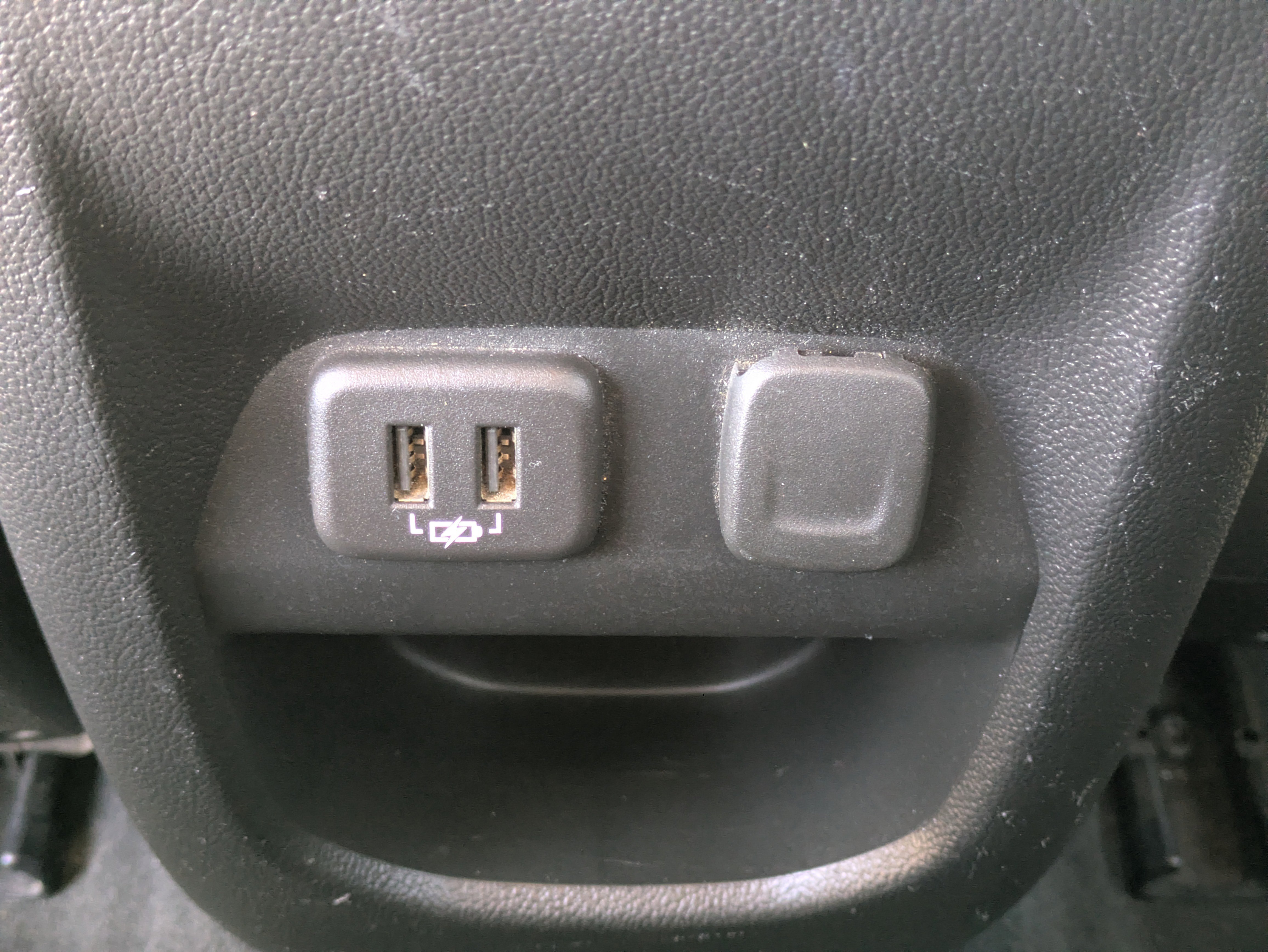 Used 2021 Chevrolet Colorado LT w/ LT Convenience Package image 15