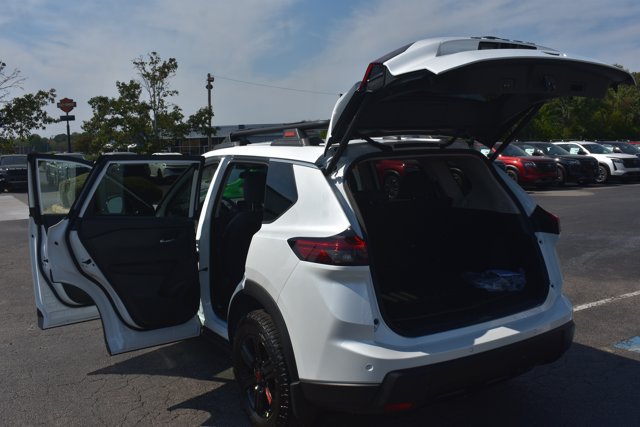 New 2026 Nissan Rogue SV AWD/4WD image 16