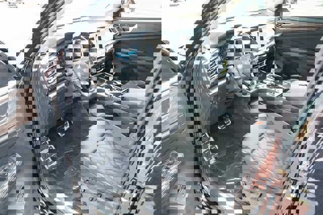 New 2026 Volkswagen Atlas SEL Premium R-Line image 16