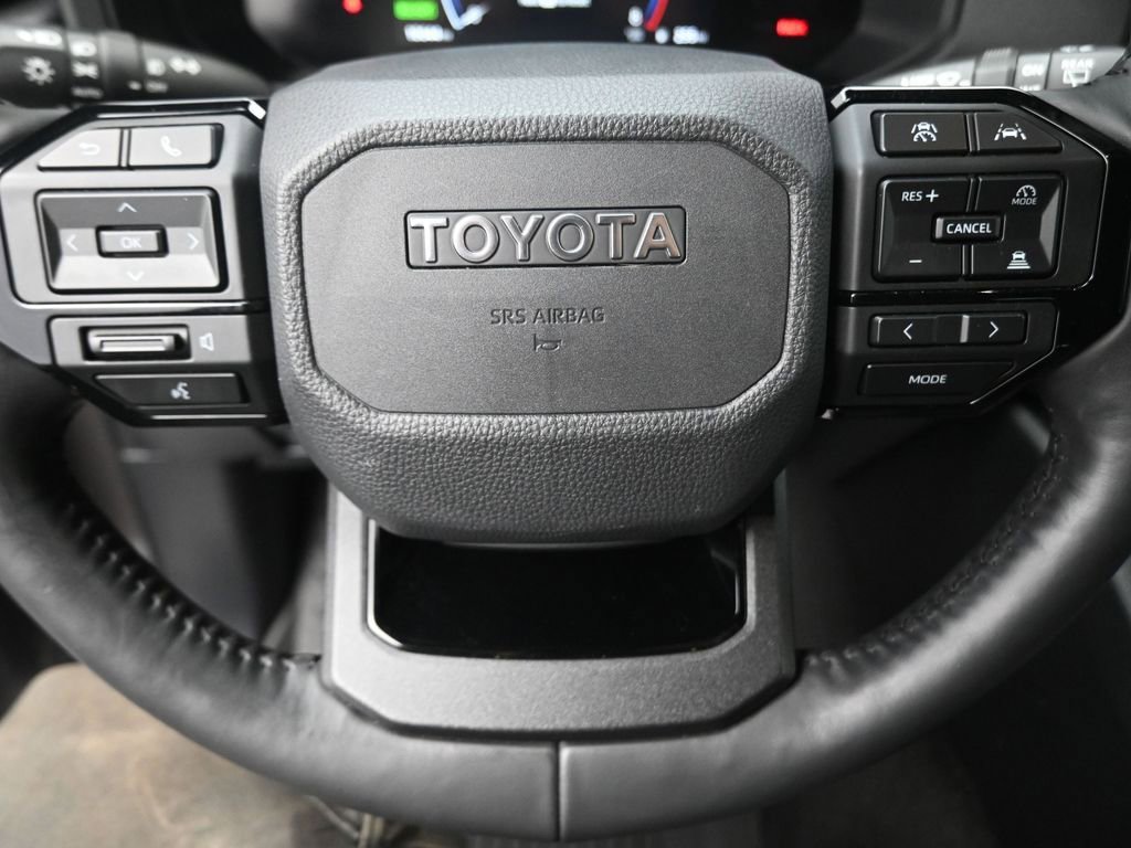 Used 2025 Toyota Land Cruiser 1958 image 7