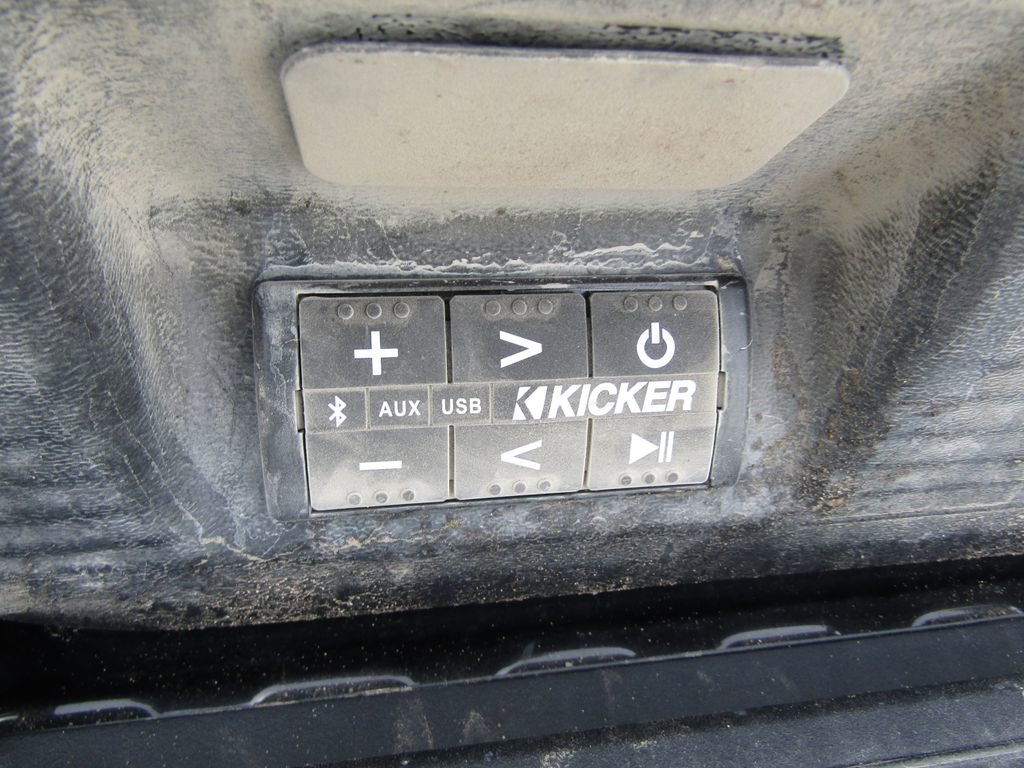 Used 2023 GMC Sierra 2500 Denali w/ Denali Black Diamond Edition image 29