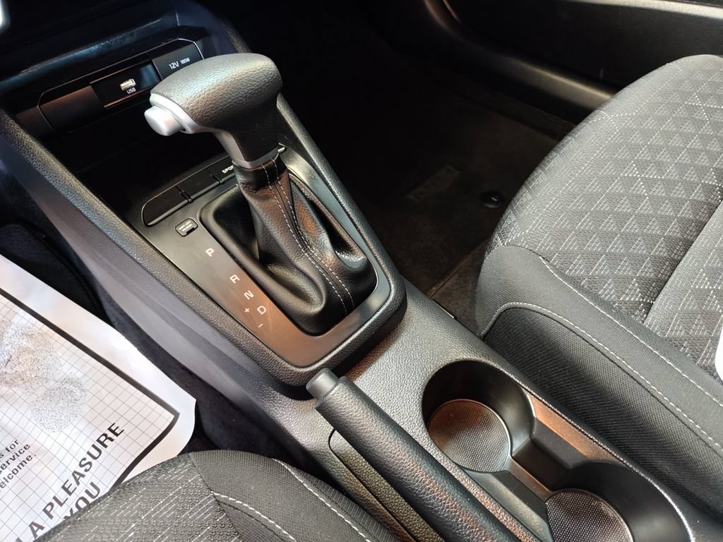 Used 2022 Kia Rio S FWD image 18