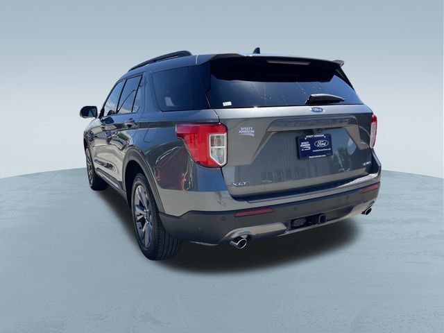 Used 2023 Ford Explorer XLT w/ Equipment Group 202A AWD/4WD image 6