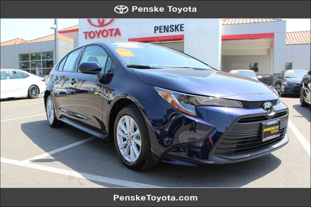 Certified 2026 Toyota Corolla LE w/ LE Premium Package FWD image 1
