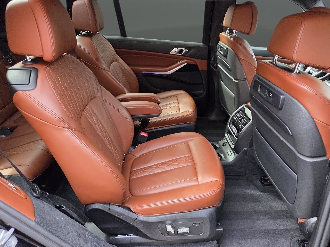 Used 2021 BMW X7 xDrive40i w/ Executive Package 2 image 19