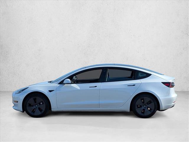 Used 2021 Tesla Model 3 Standard Range Plus image 9