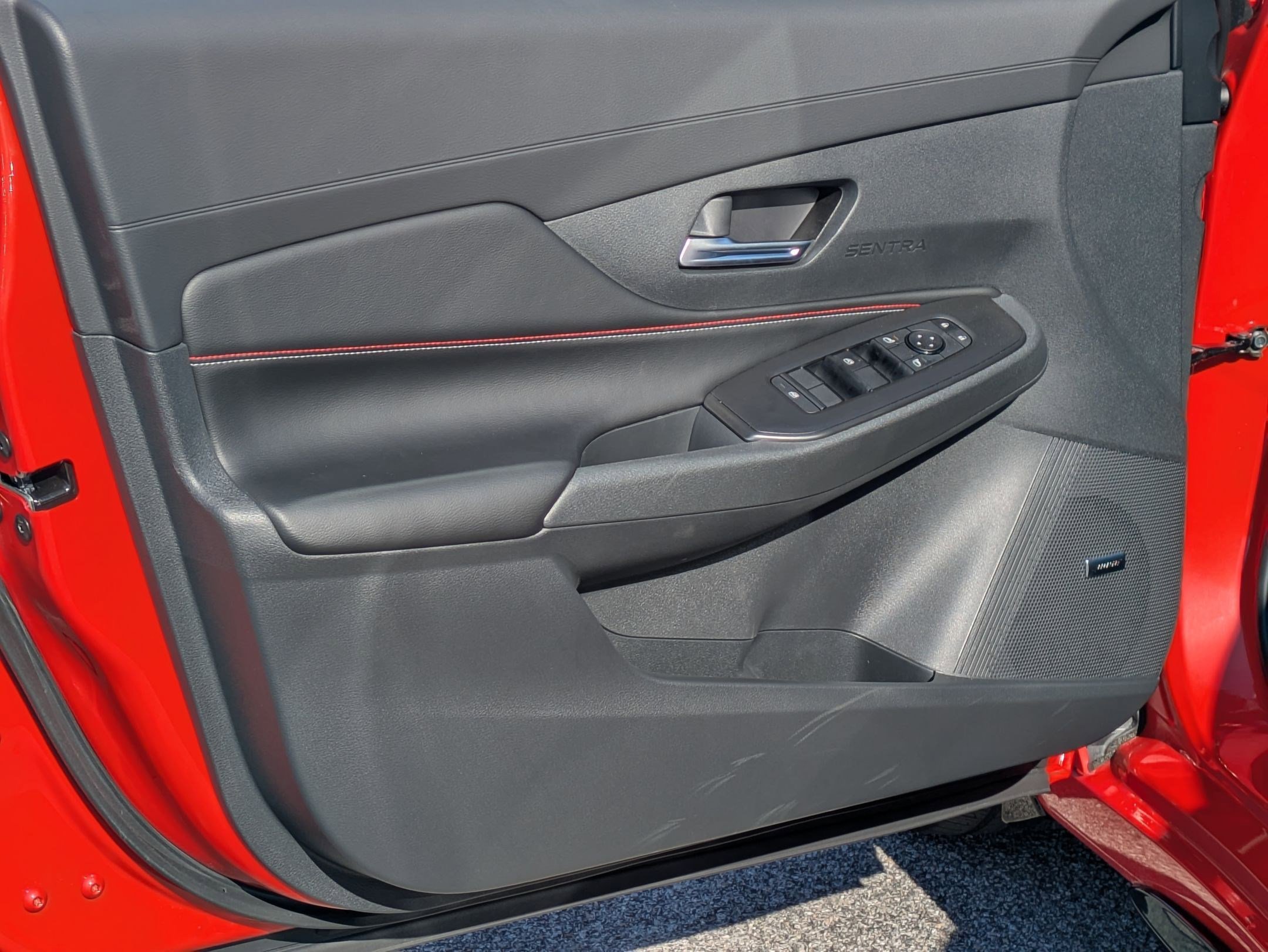 New 2026 Nissan Sentra SR w/ SR Premium Package FWD image 11