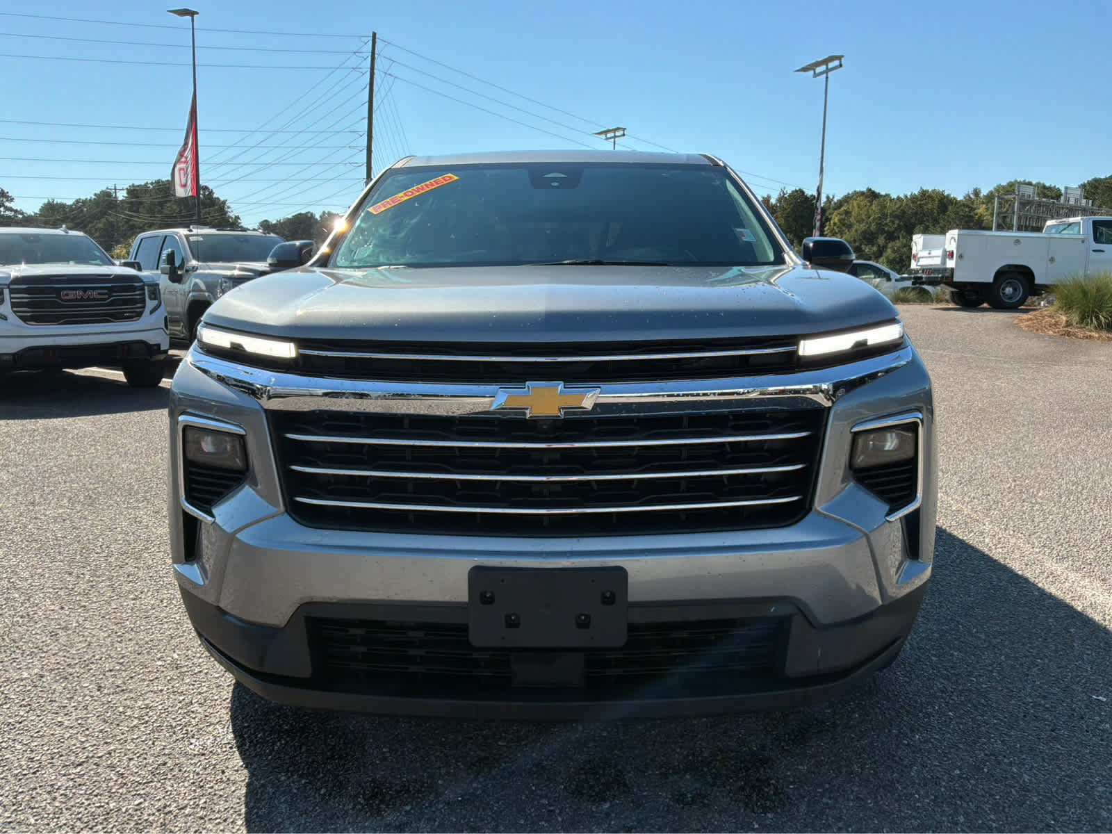Used 2024 Chevrolet Traverse LT AWD/4WD image 2