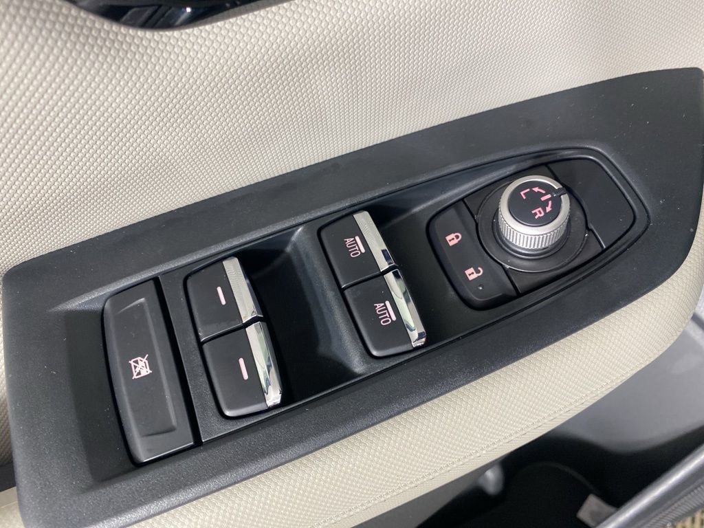 Certified 2025 Subaru Forester Limited image 28