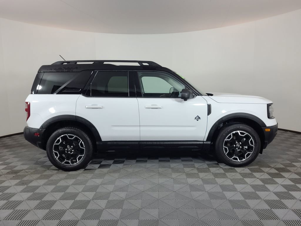 New 2025 Ford Bronco Sport Outer Banks w/ Outer Banks Tech Package+ image 2