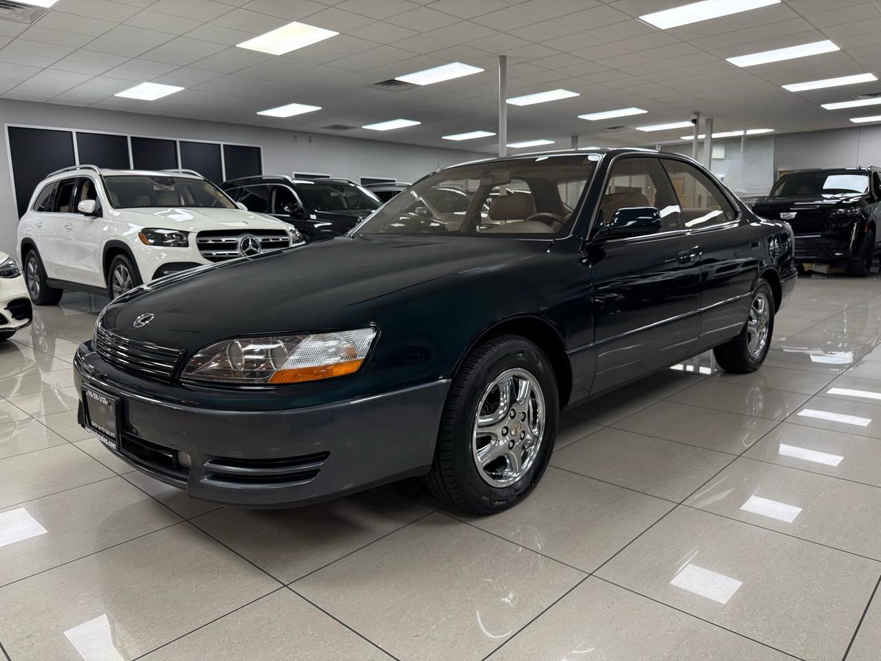 Used 1995 Lexus ES 330 FWD image 8