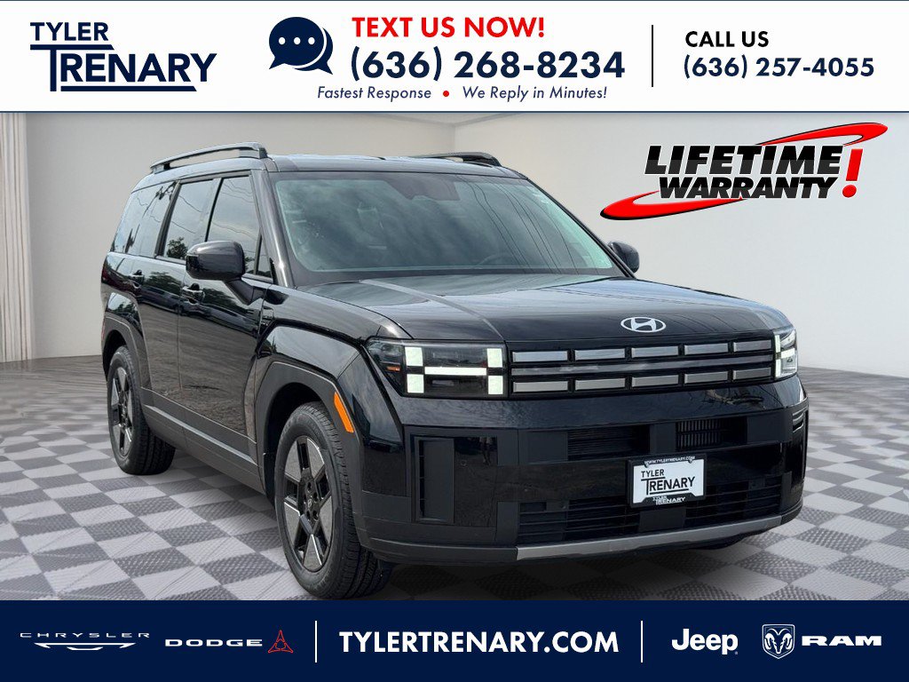 Used 2025 Hyundai Santa Fe SEL FWD image 1