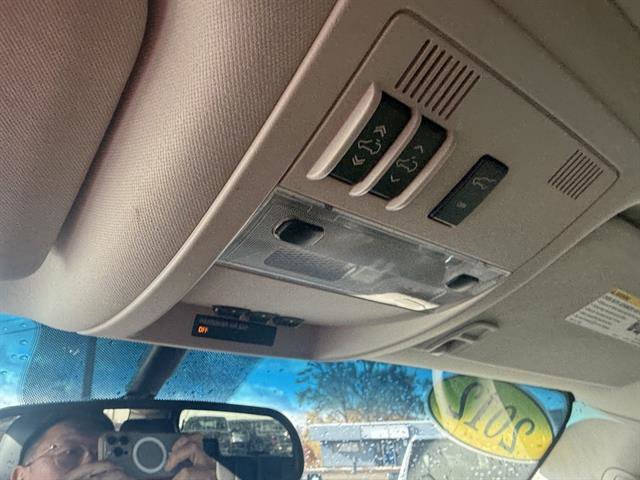 Used 2012 Chevrolet Tahoe LT image 33