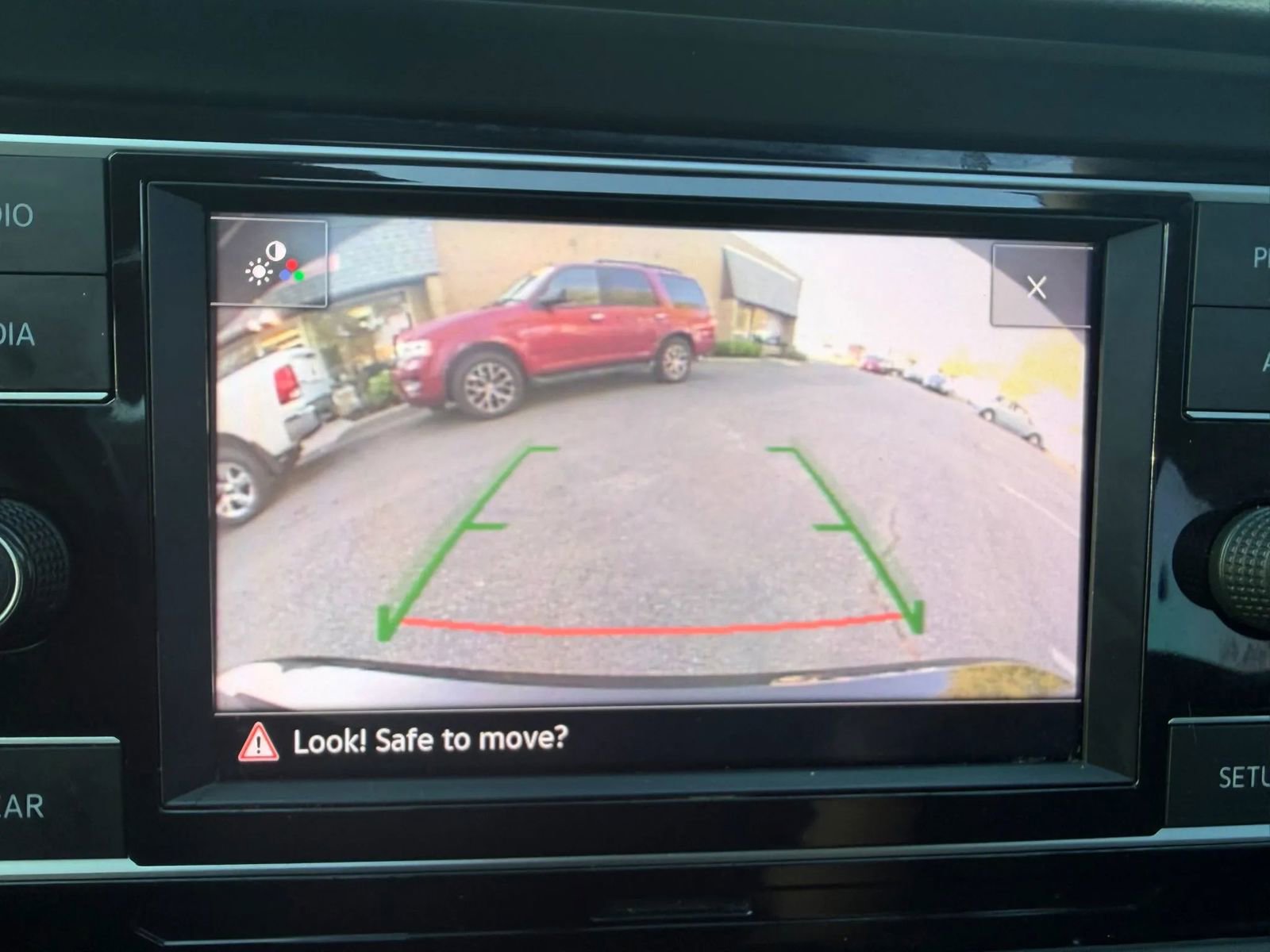 Used 2019 Volkswagen Jetta SE FWD image 26