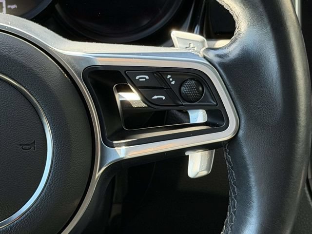 Used 2021 Porsche Macan AWD/4WD image 22