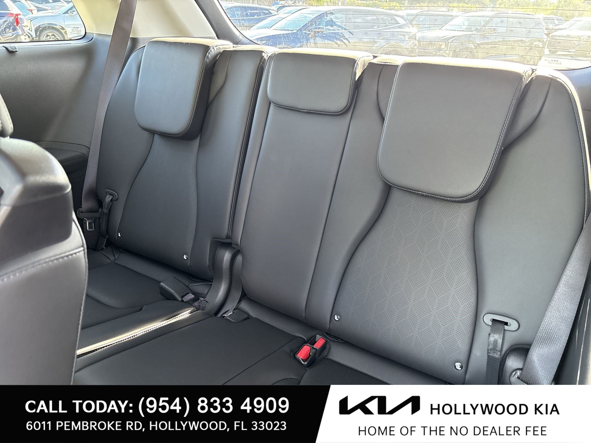 Used 2026 Kia Carnival SX FWD image 26