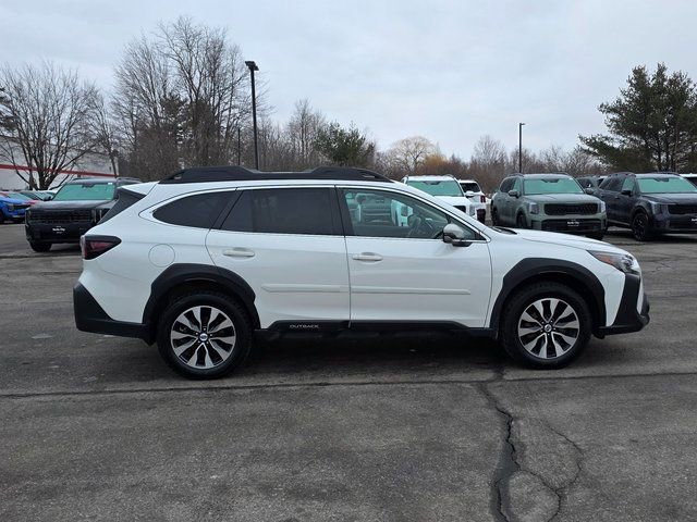 Used 2024 Subaru Outback Limited image 9
