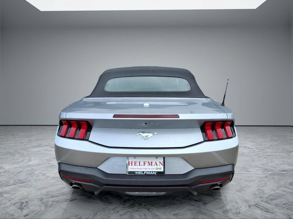 Used 2026 Ford Mustang Premium RWD image 6